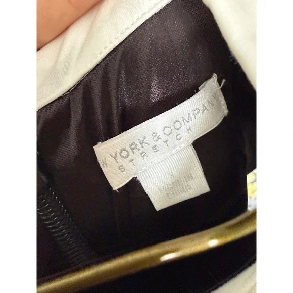 York & Company Black White Polka Dot Sheath Dress Collared Cap Sleeve Size S - Picture 3 of 7